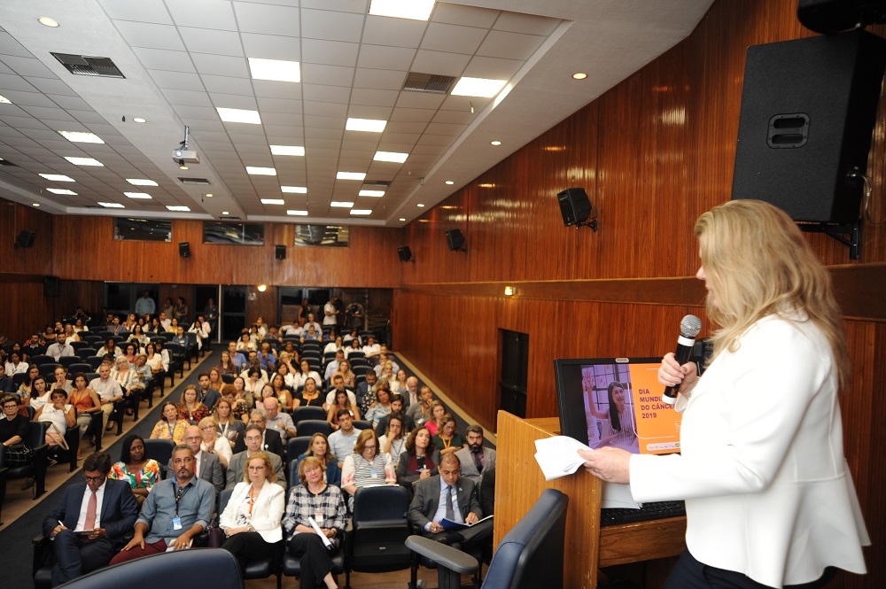 Ana Cristina Pinho apresentou a campanha do Dia mundial do Câncer
