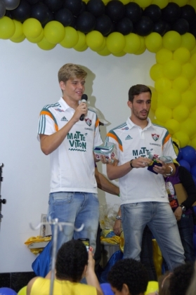 Jogadores Matheus e Alexandre da categoria Sub-20 do Fluminense